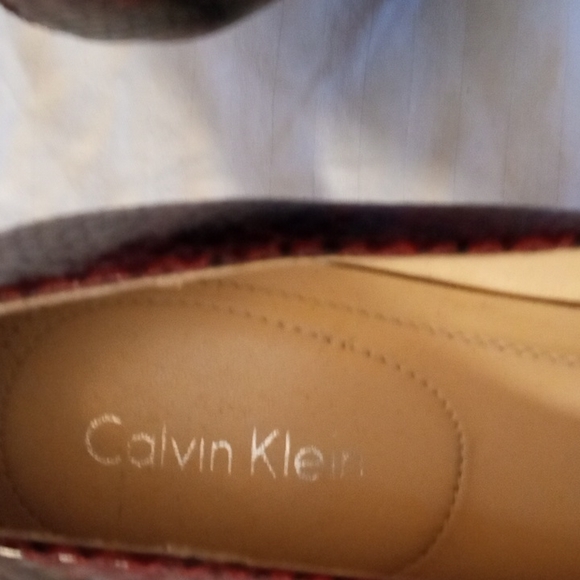 Calvin Klein Parisa peeptoe pumps snake embossed leather 10 red nwot - Picture 2 of 9